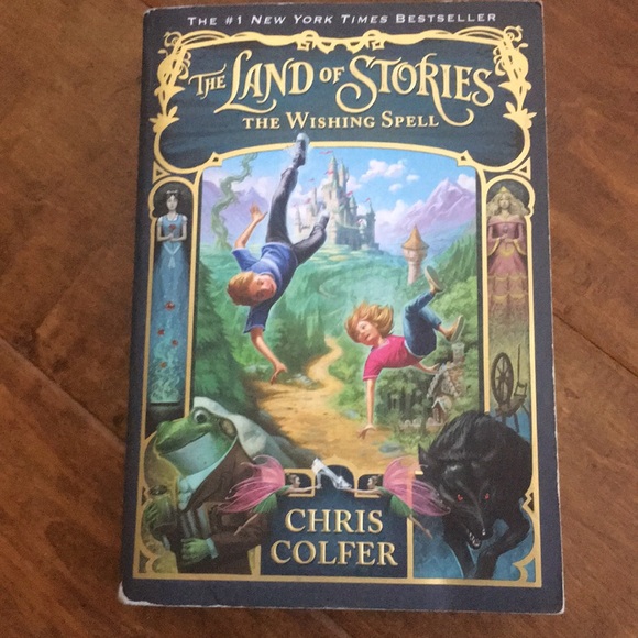 KIDS Books LOT Land of Stories Series Chris Colfer - Picture 2 of 10